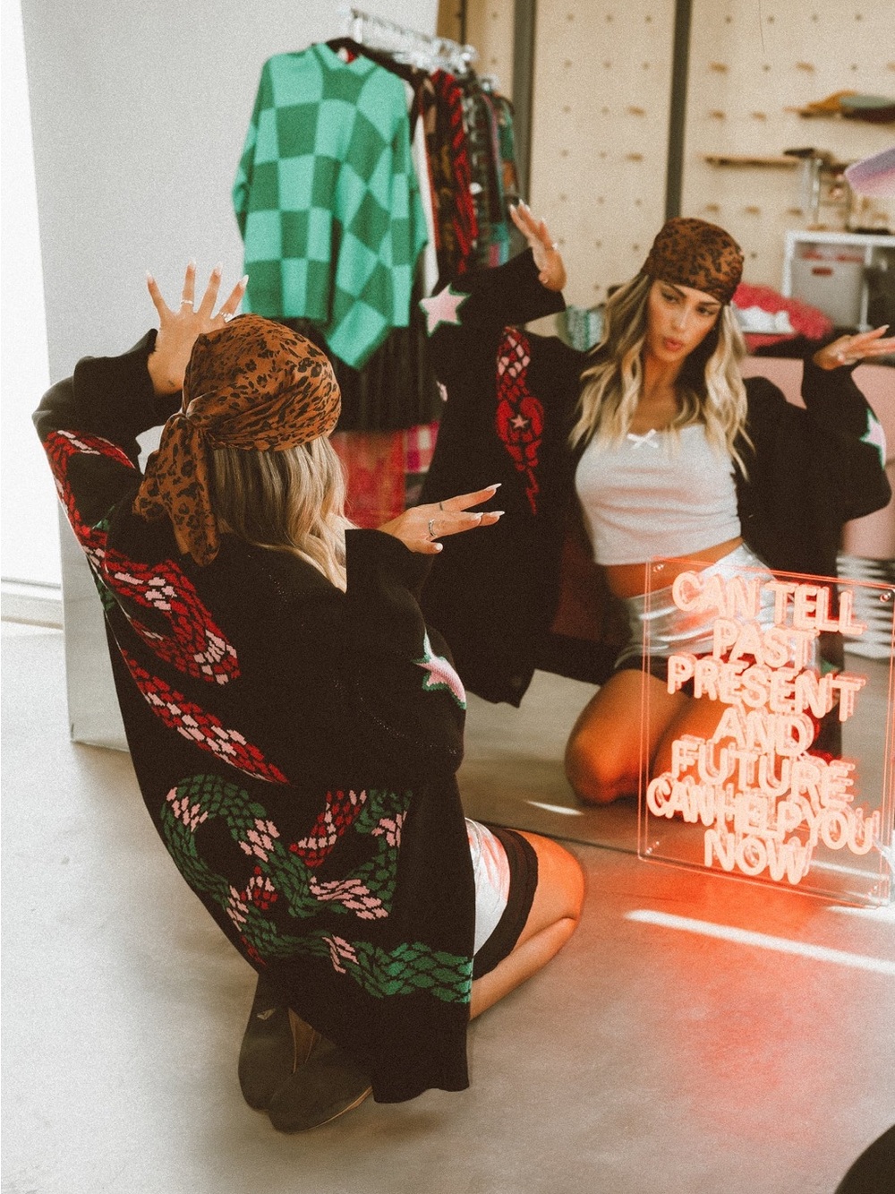 Dressed in Lala Look What You Made Me Do Snake Cardigan 🐍 - Picture 4 of 7